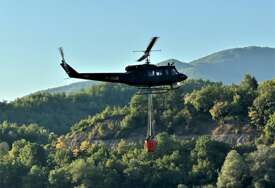 Angažovan i dodatni helikopter: Oružane snage BiH pojačale angažman na požarištima u Konjicu, Bosanskom Grahovu i Nevesinju