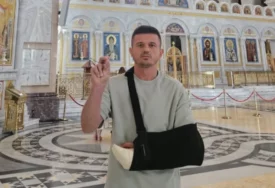 TIGAR HITNO OPERISAN Dečko Jovane Jeremić u strogoj tajnosti otišao pod nož