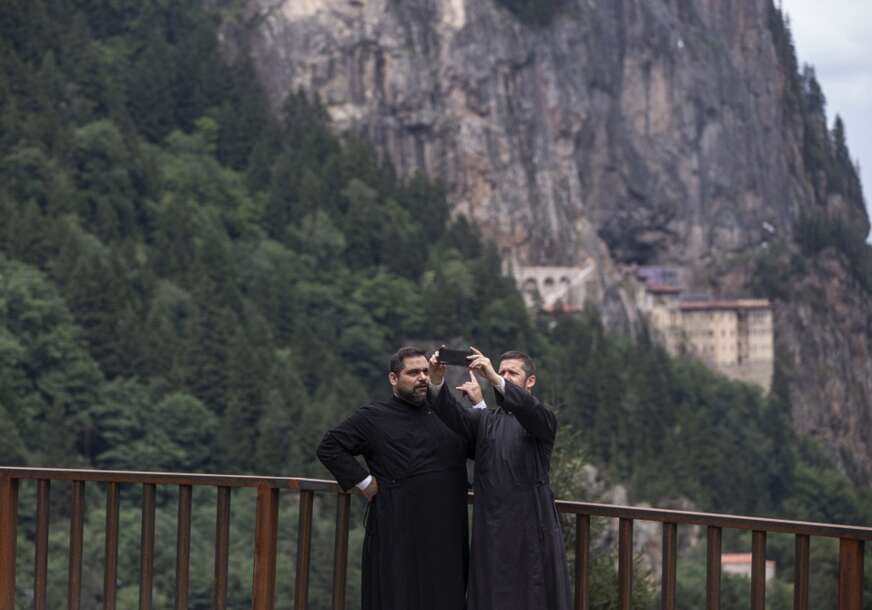 FOTO: ERDEM SAHIN/EPA