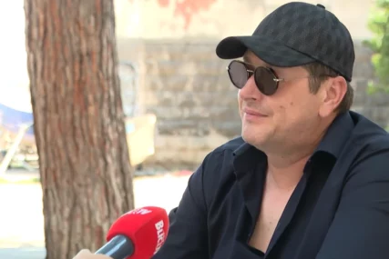 (VIDEO) "ONA SE STALNO LJUTI NA MENE, FILIP JE BRAT" Aco Pejović otvoreno o odnosu sa Prijom, pomenuo kćerkinog dečka