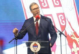 (VIDEO, FOTO) "DIŽE SE SRPSKI NAROD" Vučić poručio da nikada više neće biti "Oluje" i pogroma srpskog naroda
