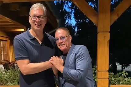 (VIDEO) Van Dam i Vučić OBARALI RUKU: Predsjednik Srbije ugostio glumca, pa otkrio kako je prošao okršaj s holivudskom legendom
