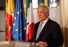 PUCANJE ŠENGENA U SRCE EVROPE Italija i Španija uvele međusobne kontrole na granicama, zbog novog talasa migranata pale teške riječi