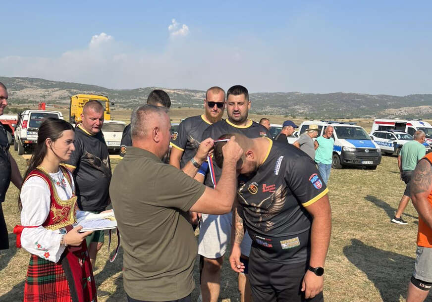 FOTO: USTUPLJENA FOTOGRAFIJA