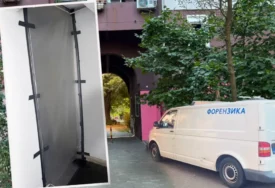 (VIDEO, FOTO) Ovo je stan u kom je došlo do nezapamćenog POKOLJA: Zvjerski ISKASAPIO SESTRU MAČETOM, pa ostavio poruke