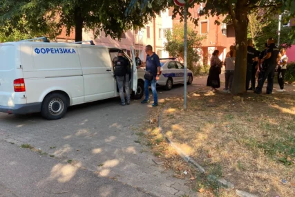 (VIDEO) Otkrivamo detalje zločina: Ubio sestru mačetom, pa PREREZAO SEBI VRAT, tijela nađena u stanu
