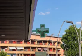 (FOTO) "NE MOŽE DA SE DIŠE" U ovom gradu izmjereno čak 50 stepeni, ulice potpuno puste, nema ŽIVE DUŠE