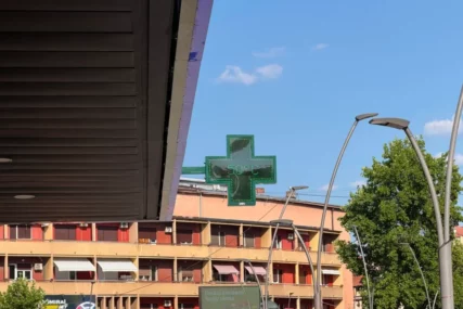 (FOTO) "NE MOŽE DA SE DIŠE" U ovom gradu izmjereno čak 50 stepeni, ulice potpuno puste, nema ŽIVE DUŠE