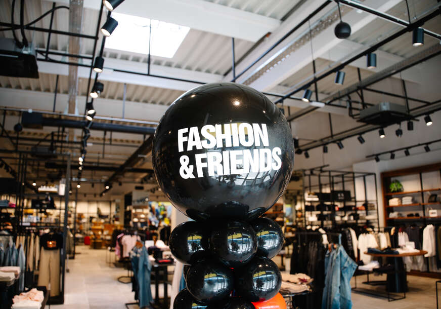 (FOTO) Fashion&Friends stiže u Istočno Sarajevo: Nova modna destinacija okuplja vodeće svjetske brendove