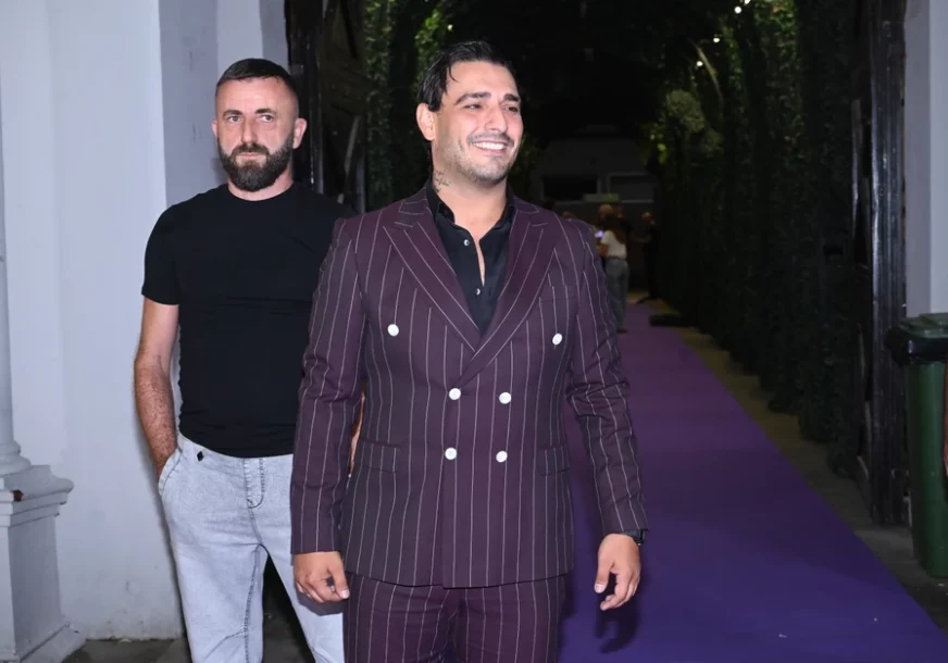 (FOTO) Izgradio imperiju nekretnina uprkos porocima: Darko Lazić IMA 3 STANA U BEOGRADU i 2 kuće, a evo gdje najviše voli da boravi