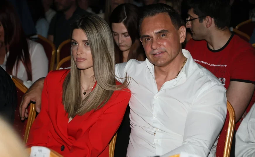 Bio dvije godine u vezi sa Jovanom Jeremić: Ko je Aleksandra koju je Dragan Stanković vjerio nakon 3 mjeseca veze