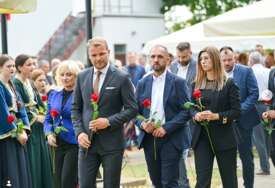 (FOTO) "Ostavili su nam zavjet i obavezu" Stanivuković ODAO POČAST poginulim borcima u Bok Jankovcu