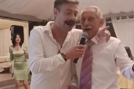 (VIDEO) "Čuvajte svoje najmilije" Milan Vasić u emotivnom zanosu sa ocem, posvetio mu dirljive riječi