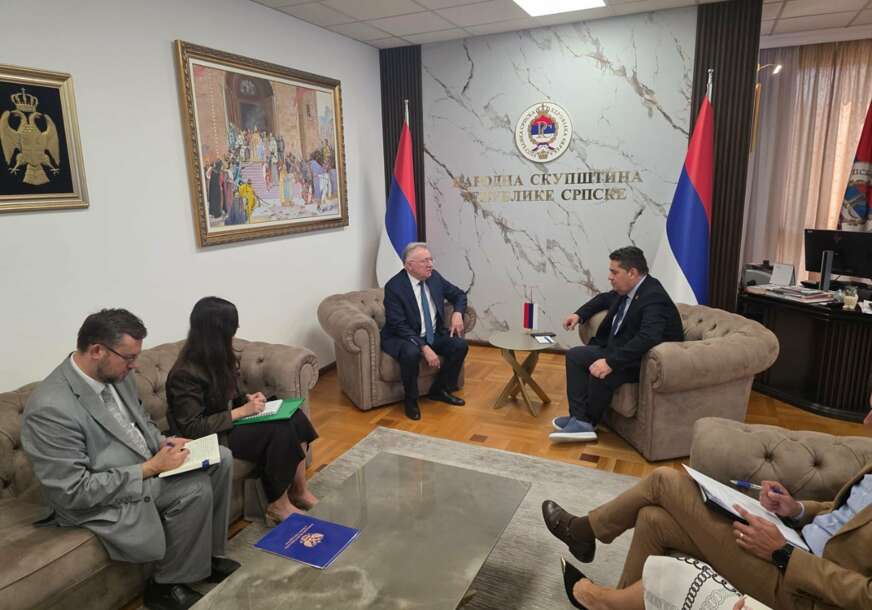(FOTO) Stevandić se sastao sa Kalabuhovom "Aktuelni saziv Narodne skupštine uspostavio do sada najintenzivniju saradnju sa Rusijom"
