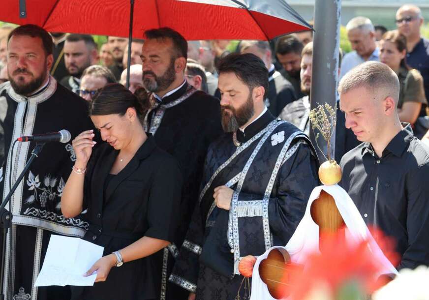 FOTO: USTUPLJENA FOTOGRAFIJA 