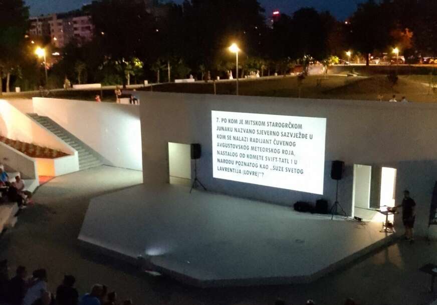(VIDEO, FOTO) Banjalučani provjeravali svoje znanje: Održan prvi kviz u amfiteatru kod Pravnog fakulteta