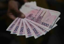 Jedan dolar za 2 MILIONA RIJALA: Istorijski pad iranske valute na slobodnom tržištu dok SAD spremaju nove sankcije