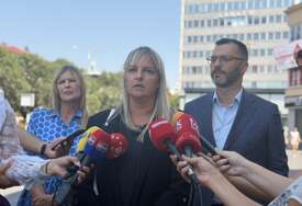 (FOTO) „Vrijeme da se POLOŽE računi“ Predstavnici PSS podsjetili na NEISPUNJENA obećanja Minićeve vlade