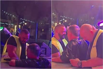 (VIDEO) "SAD SE OSTARILO" Nele Karajlić PAO sa bine na početku koncerta