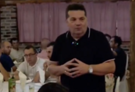 (VIDEO) „Stanje i raspoloženje nikad bolje“ Stevandić poručio da je Ujedinjena Srpska SNAGA s kojom nema TAJNIH dogovora ni MULJANJA