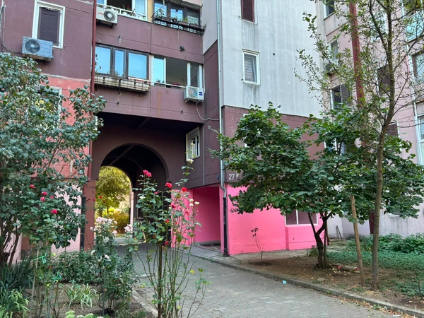 zgrada u kojoj je brat ubio sestru, pa sebe
