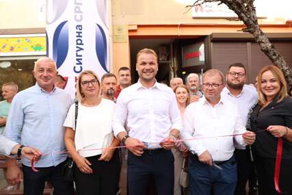 (FOTO) Stanivuković otvorio nove prostorije PSS "Kozarska Dubica dugo PATI OD DVA PROBLEMA - jedan je stradalnički, drugi životni"