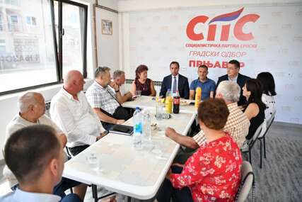 (FOTO) "SPS raste jer okuplja ljude" Selak poručio da je SPS PRISUTAN u 46 opština i gradova širom Republike Srpske