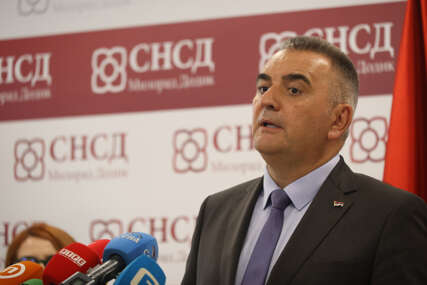 POMOĆ PRED ŠKOLSKU GODINU Osnovcima po 100, srednjoškolcima i studentima po 150 KM od Vlade RS
