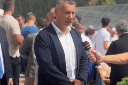 (VIDEO) "Snaga naše vjere i tradicije" Nešić na obilježavanju krsne slave opštine Čajniče