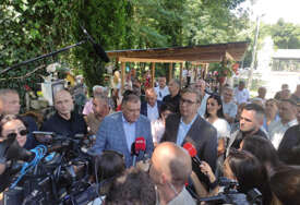 (FOTO) Vučić i Dodik stigli u Janjske otoke “Bošnjaci očekuju ljubav i poštovanje od Srba, a ne mogu da izgovore ni naziv Republika Srpska"