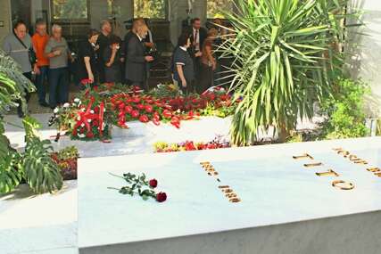 AFORIZAM DANA Polovičan uspjeh