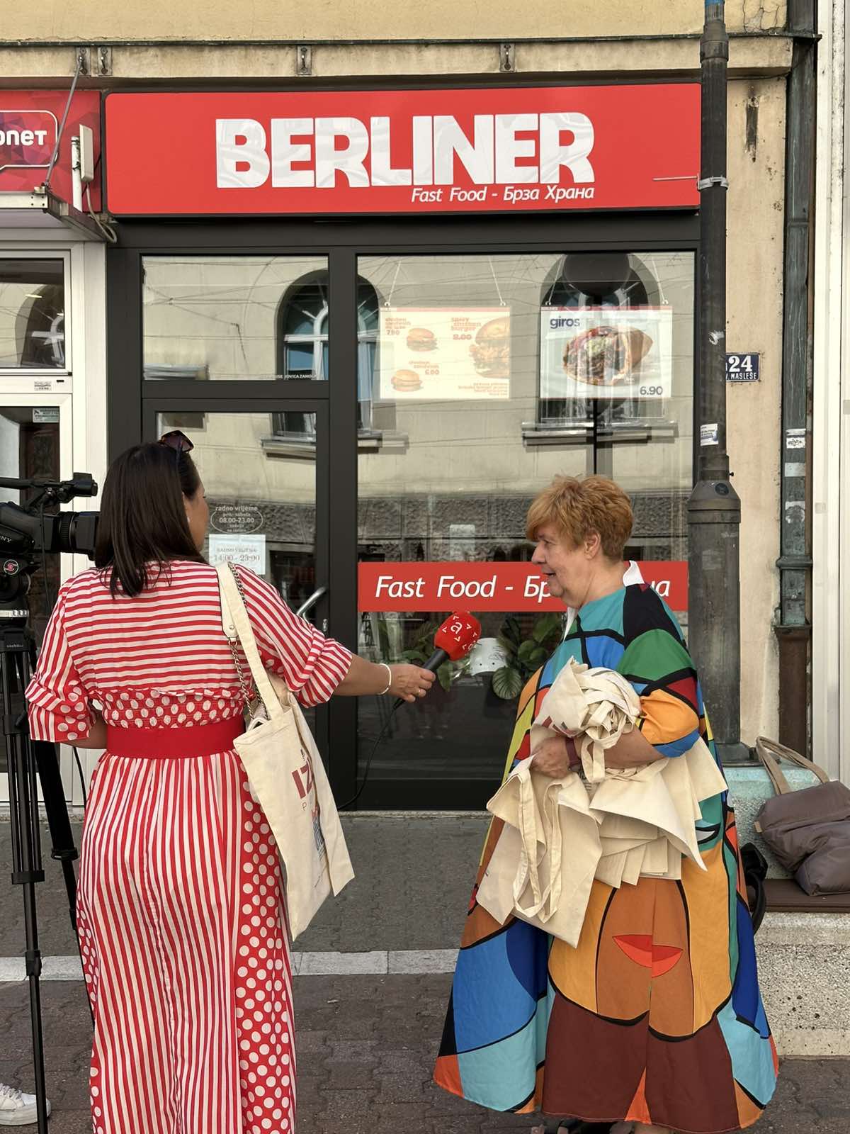 FOTO:  USTUPLJENA FOTOGRAFIJA