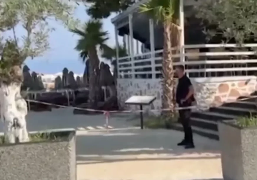 Jezivo ubistvo turiste (20) na plaži u Albaniji:  Objavljeni detalji IZ MINUTA U MINUT sa kamera, bježao je u more, a onda je izašao SAV KRVAV