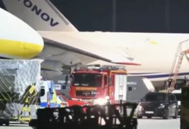Drama na aerodromu u Njemačkoj: Dron sa eksplozivom pronađen pored ukrajinskog aviona, istražuje se moguća sabotaža