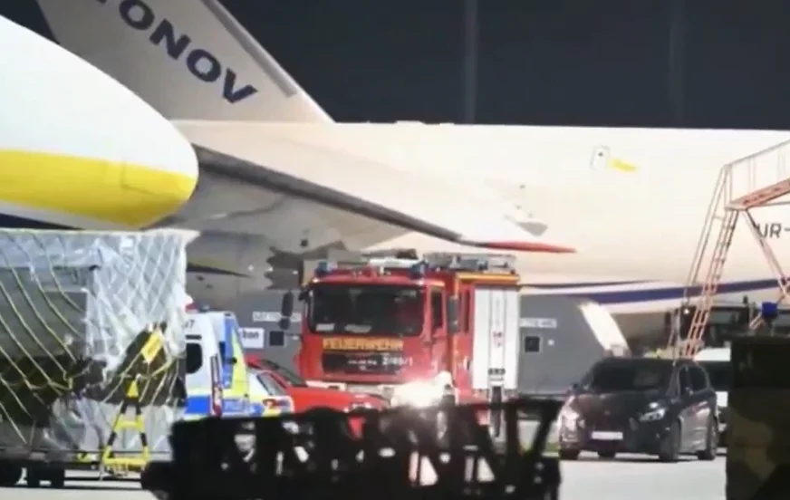 Drama na aerodromu u Njemačkoj: Dron sa eksplozivom pronađen pored ukrajinskog aviona, istražuje se moguća sabotaža