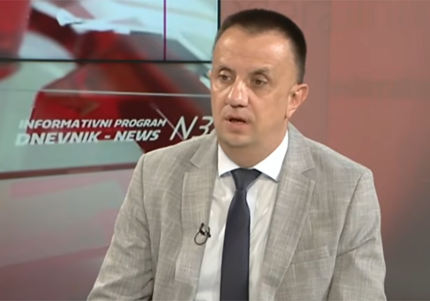 Vedran Lakić