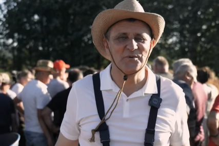 (VIDEO) Đajić u rodnom kraju „Želim nasmijane, zadovoljne i srećne ljude“