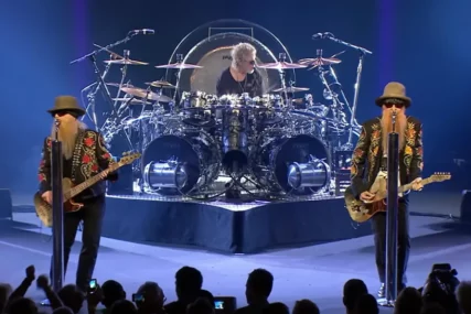 "Čovjek bez brade" Preminuo legendarni bubnjar benda ZZ Top