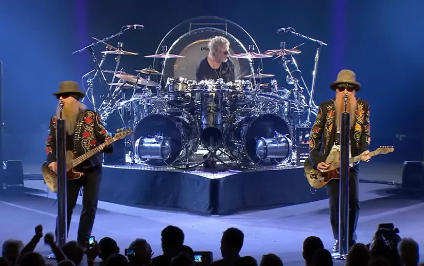 "Čovjek bez brade" Preminuo legendarni bubnjar benda ZZ Top