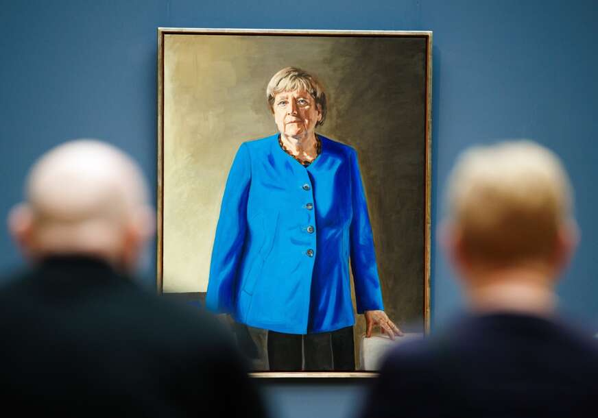 PRIVUKLA PUBLIKU Posećenost muzeja veća za 90 odsto od kada je u njemu portret Angele Merkel