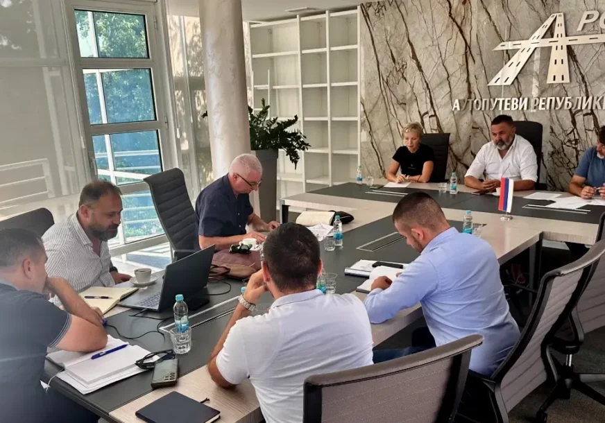 Održan važan sastanak u preduzeću Autoputevi RS: Usaglašavanje tehničkih detalja o trasi gasovoda uz auto-puteve