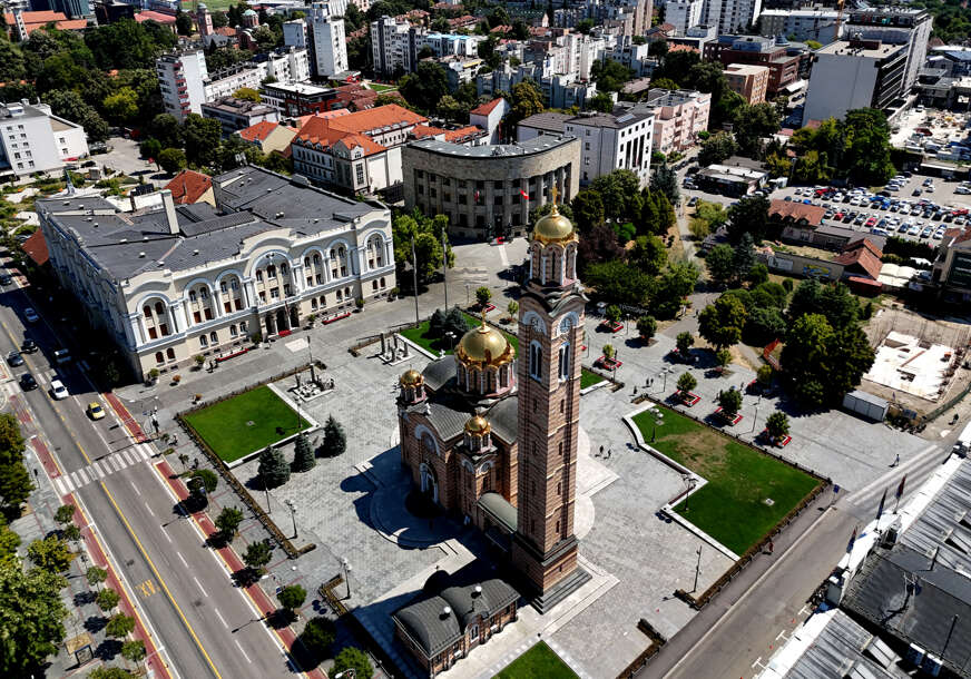 banjaluka centar , hram hrista spasitelja 