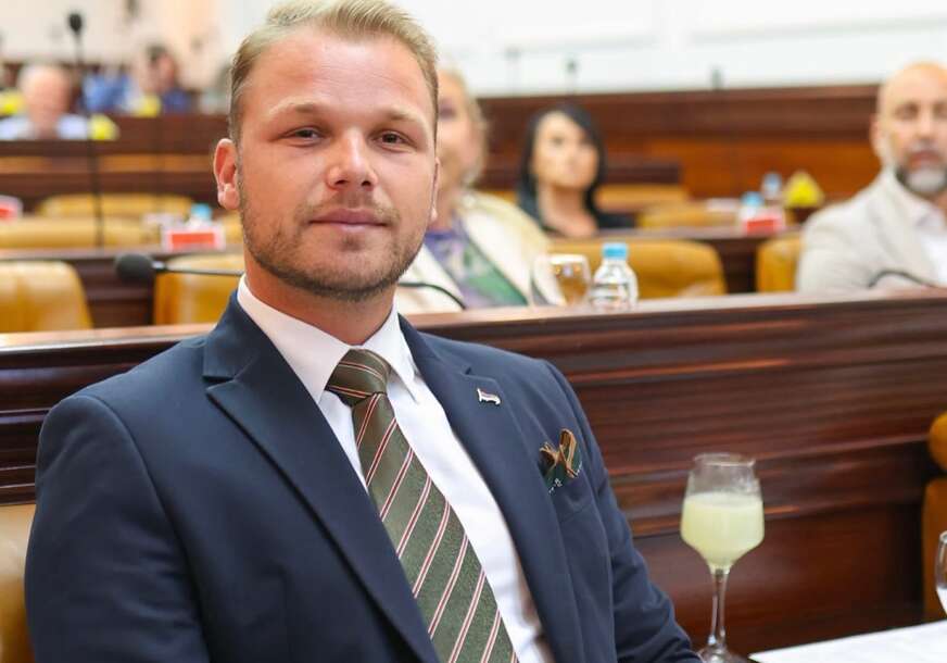 Stanivuković obradovao mlade: Banjaluka povećava stipendije za 50 odsto