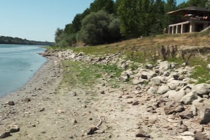 "Vodostaj Dunava nikada nije bio ovako nizak" Vukovarska ada se spojila sa obalom Srbije, granica „nestala“ pod nogama