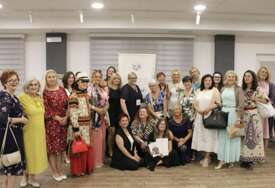 (FOTO) MEĐUNARODNI PRAZNIK PISANE RIJEČI Festival „Žena sa knjigom“ okupio 68 autorki iz 12 zemalja