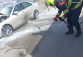 Vatrogasci imali pune ruke posla: Juče u Banjaluci gorjela dva automobila