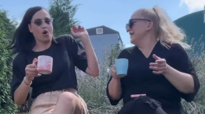 (VIDEO) Uživaju iza kamere: Glumice ukrstile glasove, pa napravile haos na mrežama