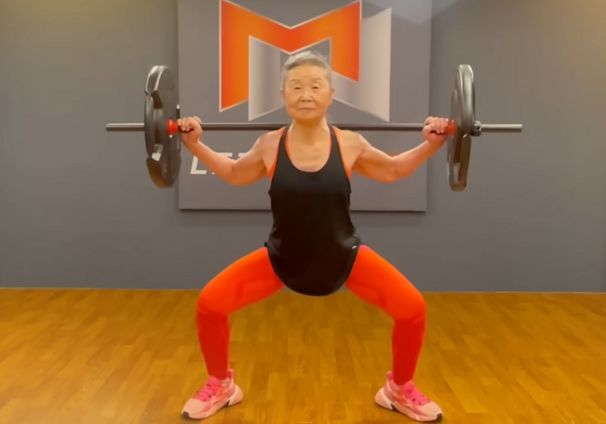 (VIDEO) Nikada nije kasno za početak: Četiri osnovne vježbe za održavanje forme nakon 50. godine