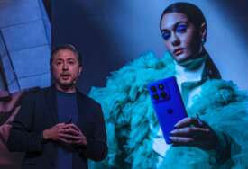 SLUČAJNA GREŠKA ILI SJAJAN MARKETING Motorola otkrila ime novog pametnog telefona prije zvaničnog predstavljanja