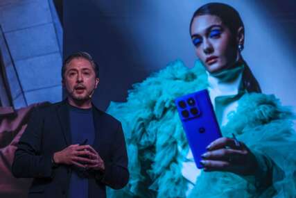 SLUČAJNA GREŠKA ILI SJAJAN MARKETING Motorola otkrila ime novog pametnog telefona prije zvaničnog predstavljanja